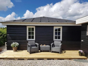 Beautiful Home In Vinderup W-